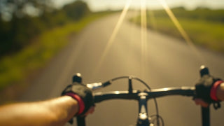 How to Choose AI Sports Glasses for Cycling: Lens, Fit, Audio, and Recording